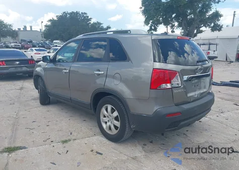 2013 Kia Sorento Lx из США, поврежденный, VIN 5XYKT3A62DG322174